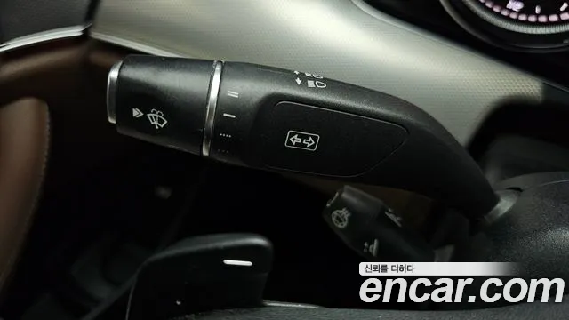 Mercedes-Benz E-Class 2018 thumb 8
