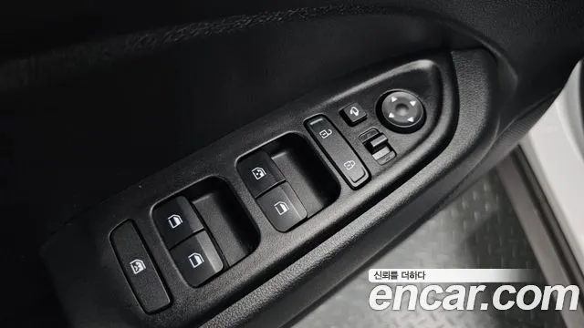 Hyundai Venue 2025 thumb 4