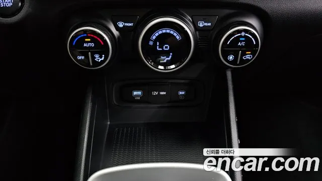 Hyundai Venue 2025 thumb 5