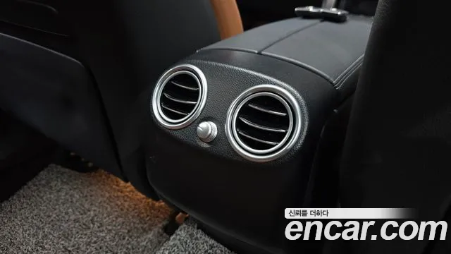 Mercedes-Benz GLC 2022 thumb 10