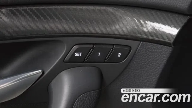 Hyundai i40 2014 thumb 2