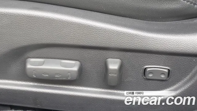 Hyundai i40 2014 thumb 3
