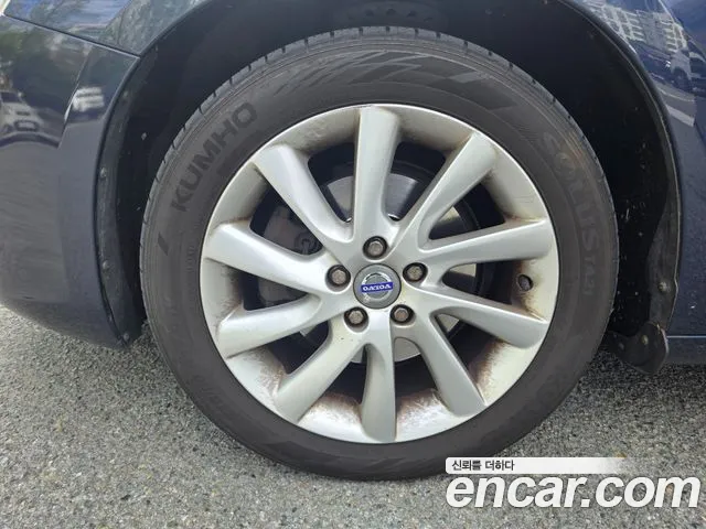 Volvo S60 2014 thumb 7