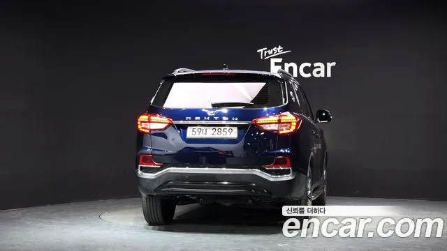 KGM Rexton 2018 thumb 11