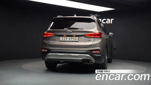 Hyundai Santa Fe 2018 thumb 12