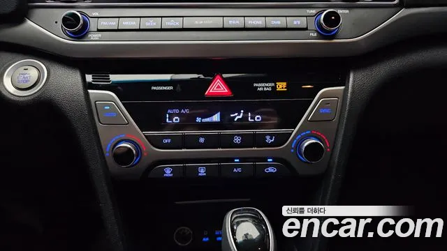 Hyundai AD 2016 thumb 10
