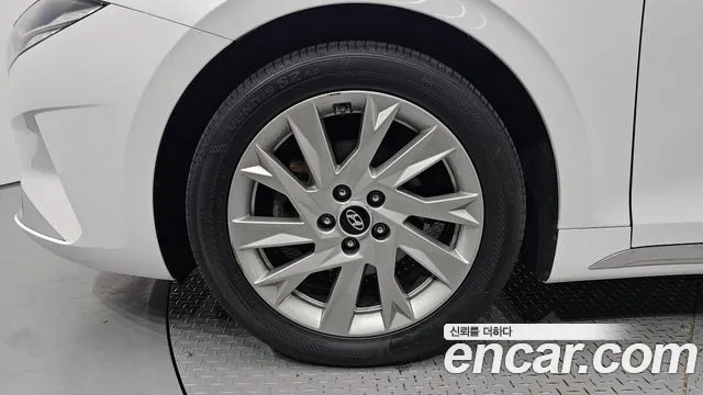 Hyundai Grandeur 2020 thumb 2