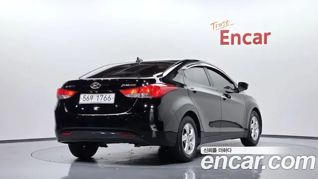 Hyundai Avante 2010 thumb 9