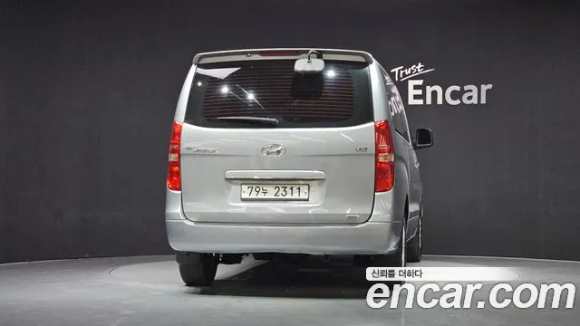 Hyundai Staria 2014 thumb 6
