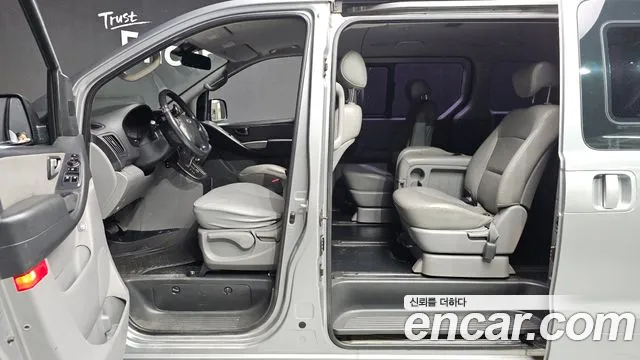 Hyundai Staria 2014 thumb 11