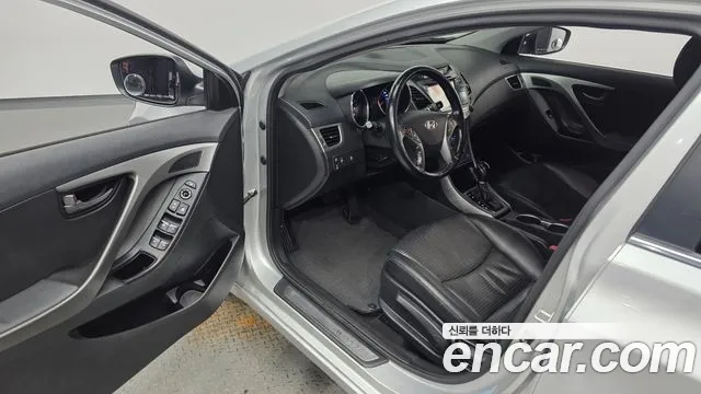 Hyundai Elantra 2014 thumb 11