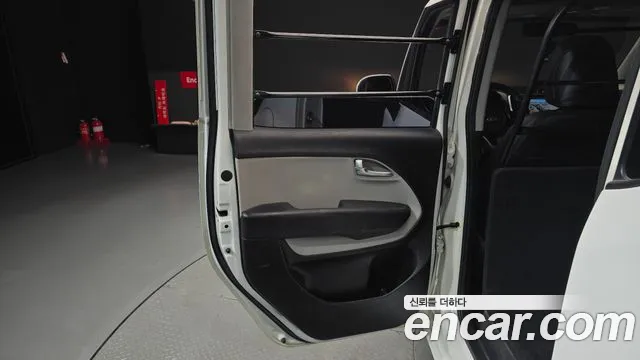 Kia Ray 2018 thumb 7