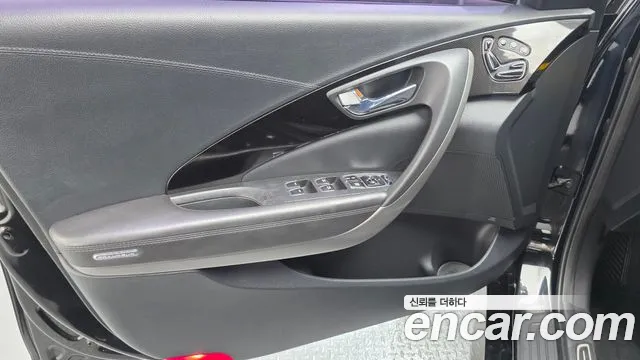 Hyundai Grandeur 2014 thumb 4