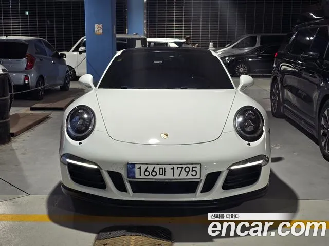 Porsche 911 2016 thumb 5