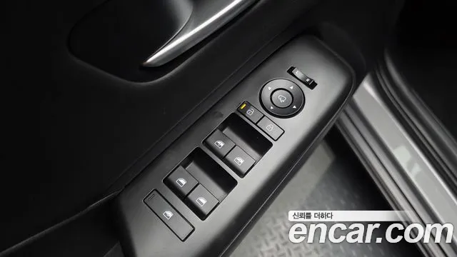Hyundai Kona 2023 thumb 8