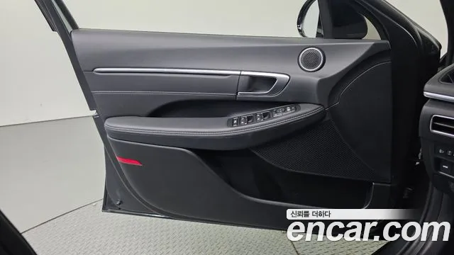 Hyundai Sonata 2021 thumb 11