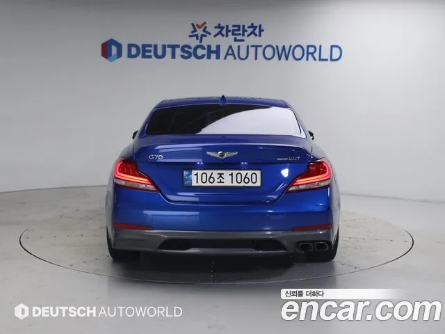 Genesis G70 2020 thumb 9