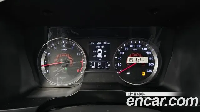 KGM Korando 2019 thumb 10