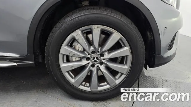 Mercedes-Benz GLC 2019 thumb 4
