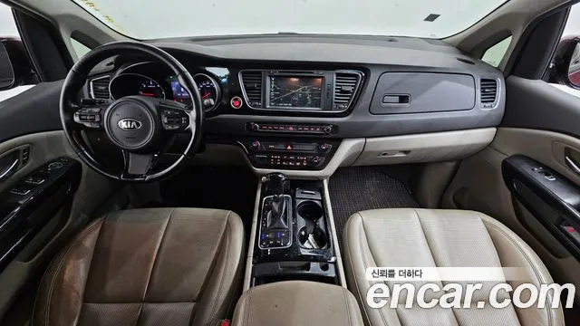 Kia Carnival 2014 thumb 6