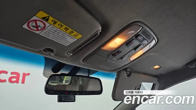 Kia Carnival 2014 thumb 2
