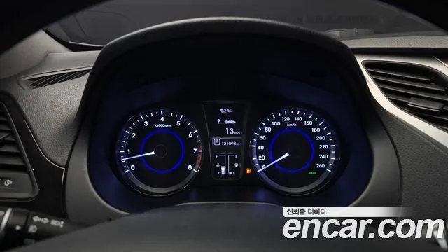 Hyundai Grandeur 2011 thumb 12