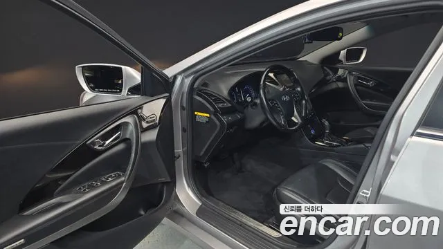 Hyundai Grandeur 2011 thumb 3