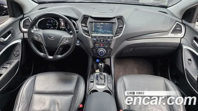 Hyundai Santafe 2016 thumb 11