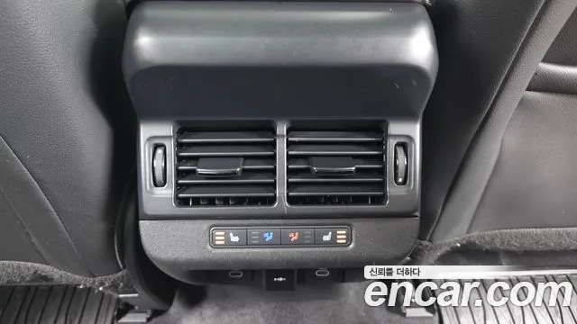 Land Rover Range Rover Evoque 2025 thumb 2
