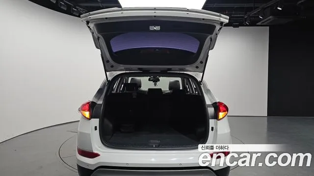 Hyundai Tucson 2017 thumb 8
