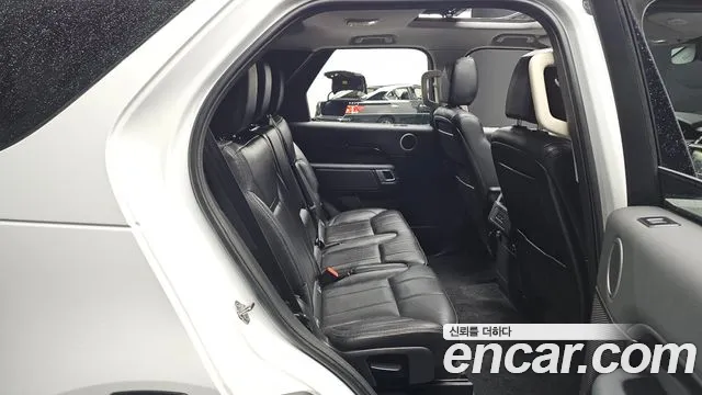 Land Rover Discovery 2019 thumb 9