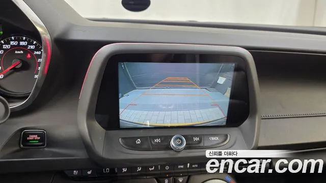 Chevrolet Camaro 2016 thumb 8