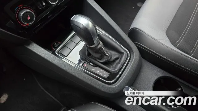 Volkswagen Jetta 2015 thumb 8