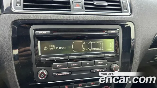 Volkswagen Jetta 2015 thumb 11