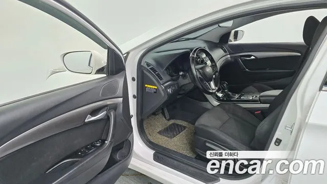 Hyundai i40 2015 thumb 4