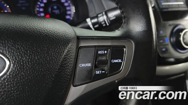 Hyundai i40 2015 thumb 5