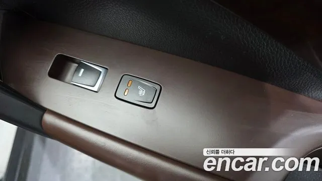 Hyundai Grandeur 2015 thumb 4