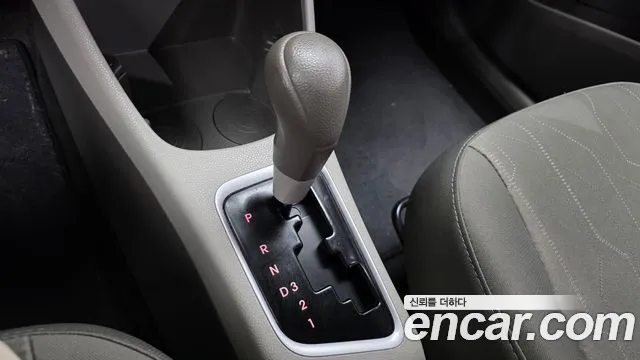 Kia Morning 2015 thumb 4
