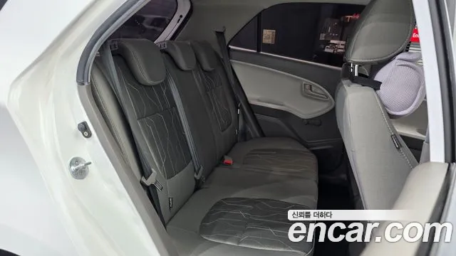 Kia Morning 2015 thumb 6