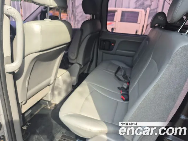 Hyundai Staria 2014 thumb 10
