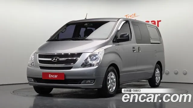 Hyundai Staria 2012 thumb 8