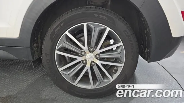 Hyundai Tucson 2015 thumb 9