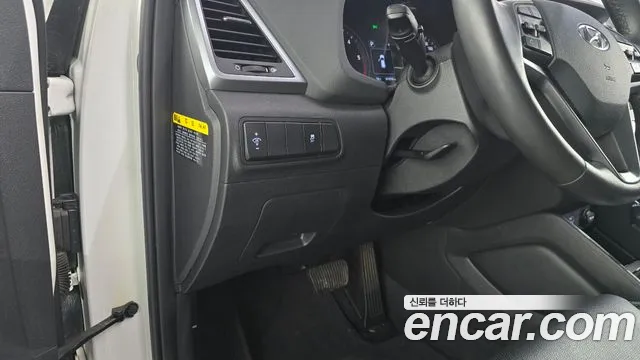 Hyundai Tucson 2015 thumb 4