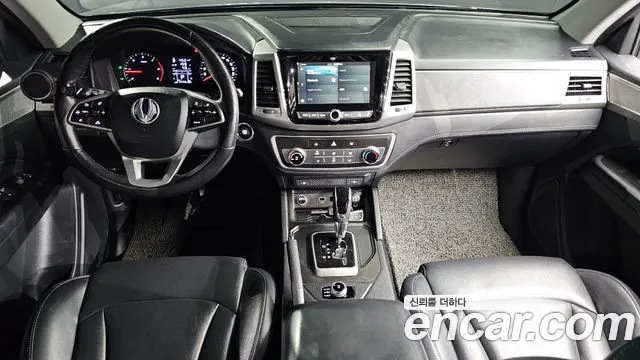 KGM Rexton 2018 thumb 4