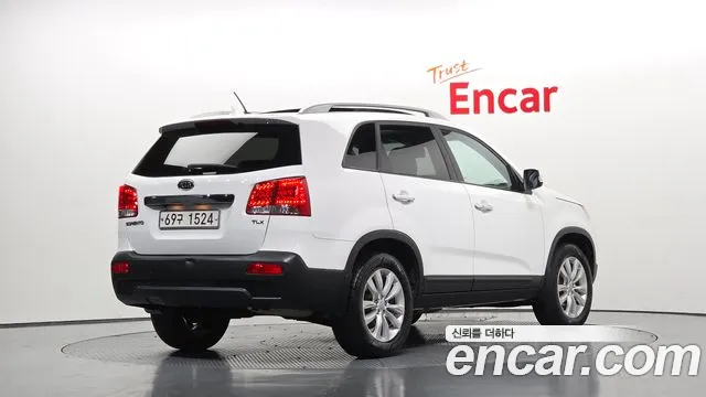 Kia Sorento 2010 thumb 3