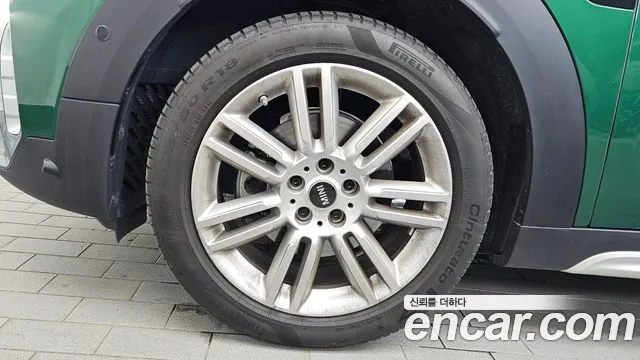 Mini Cooper Countryman 2023 thumb 10