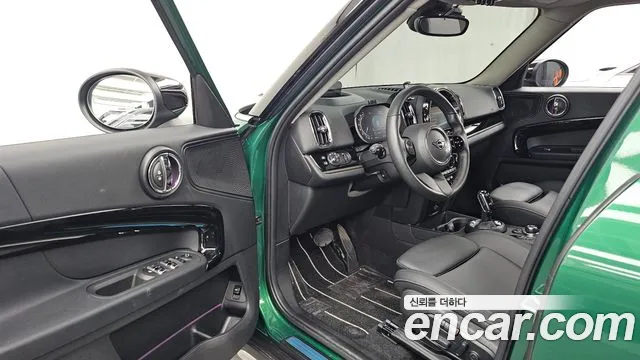 Mini Cooper Countryman 2023 thumb 3