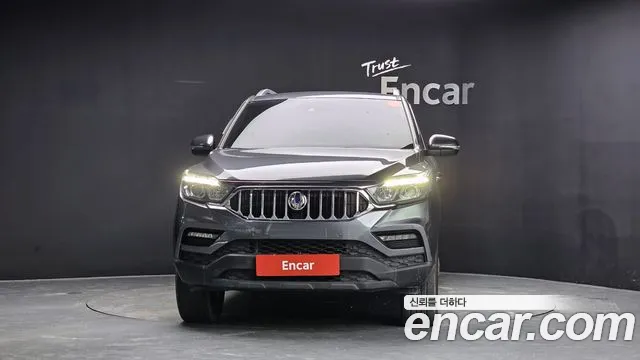 KGM Rexton 2019 thumb 3