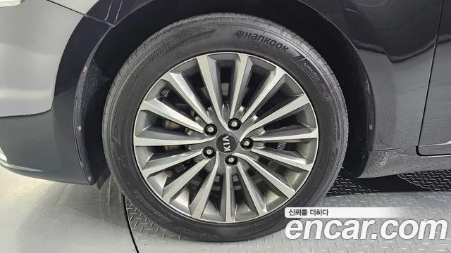Kia K7 2016 thumb 11