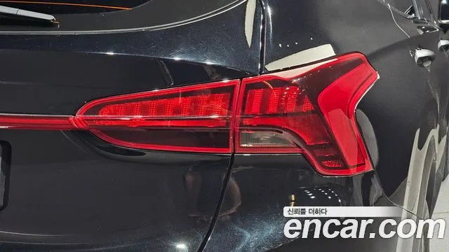 Hyundai Santa Fe 2021 thumb 8